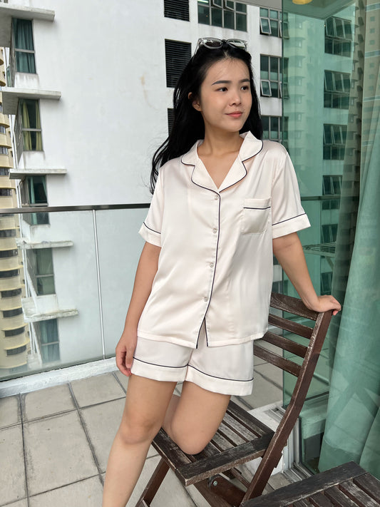 Abby Collection : Short sleeve short pants (Cream)