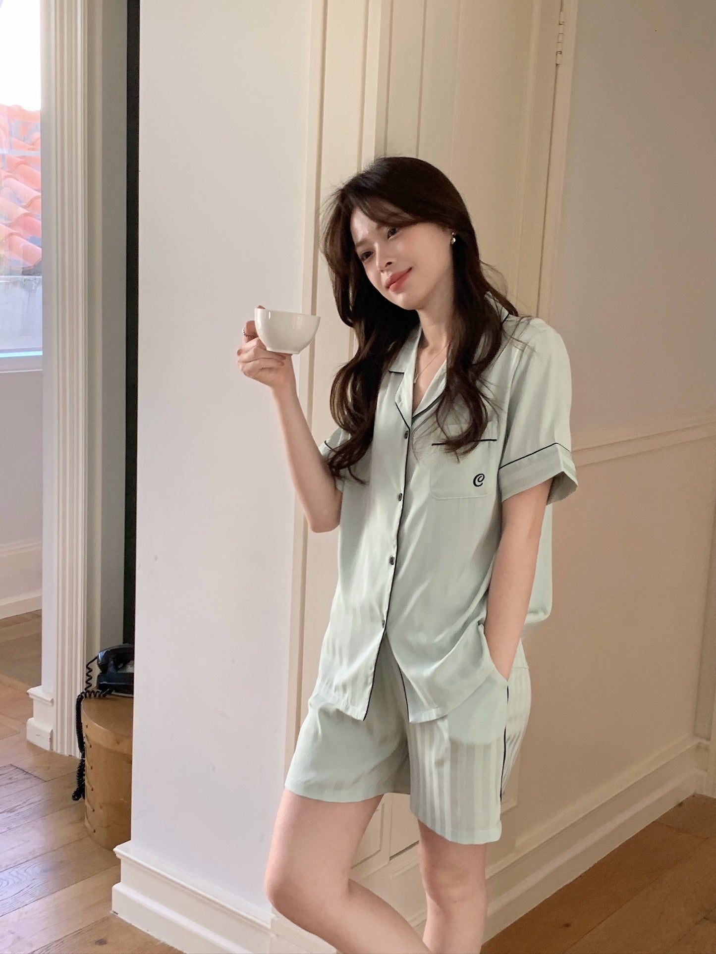 Chillday Collection : Short sleeve + short pants (Baby Green)