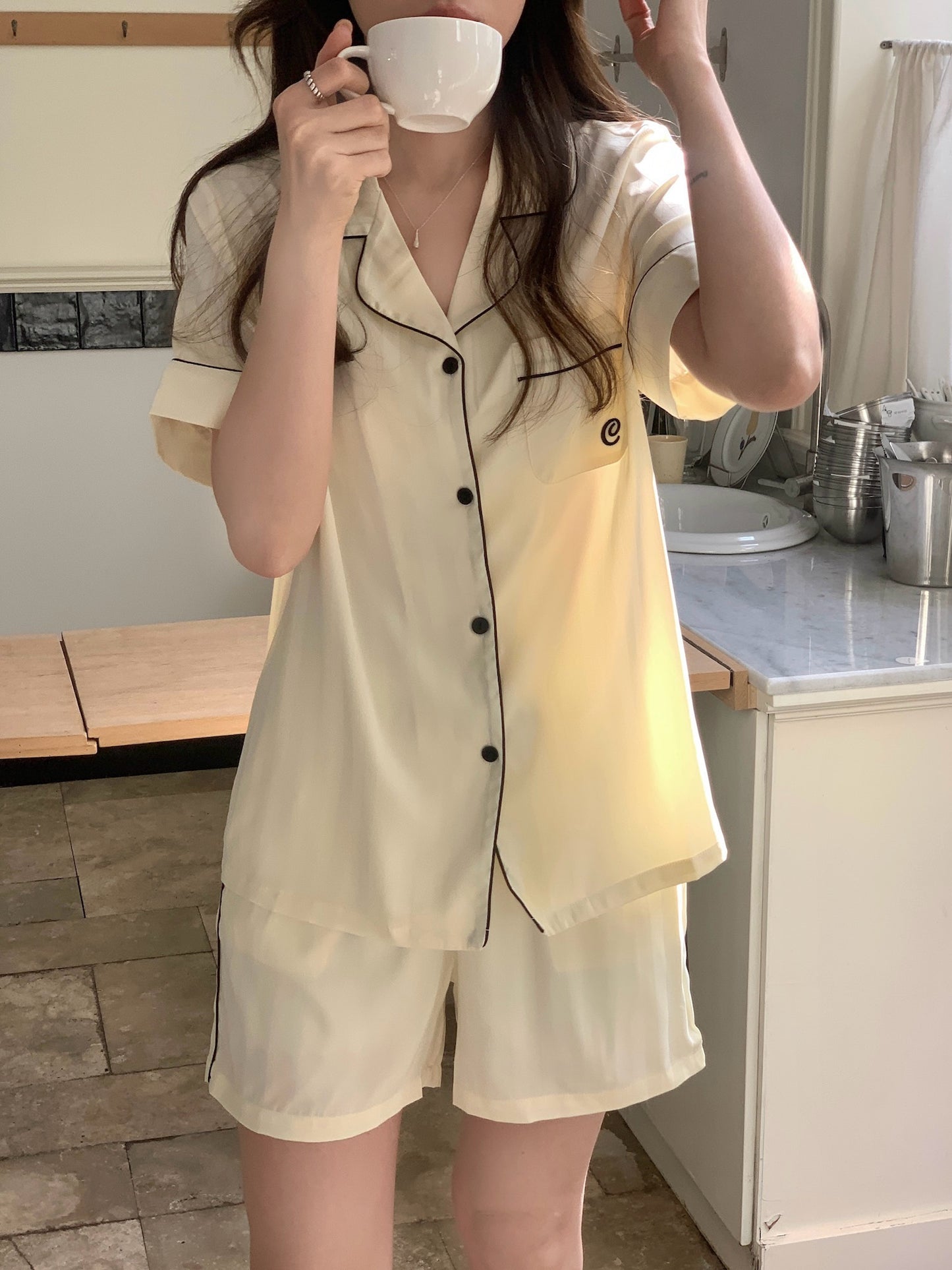 Chillday Collection : Short sleeve + short pants (Baby Yellow)